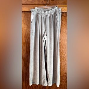 Lane Bryant Livi Active wide leg velour pants